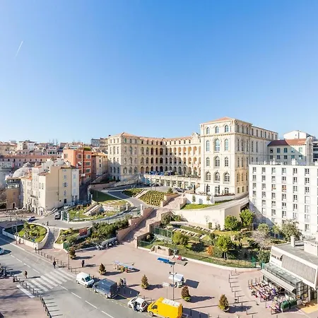 La Belle Vue - 65m2 Au Dernier Etage Avec Ascenseur Apartment Marseille